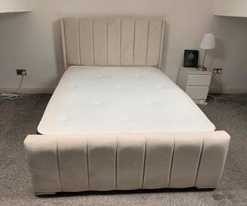 Luxe bed met hoogwaardige matras - ultiem comfort!Lux 