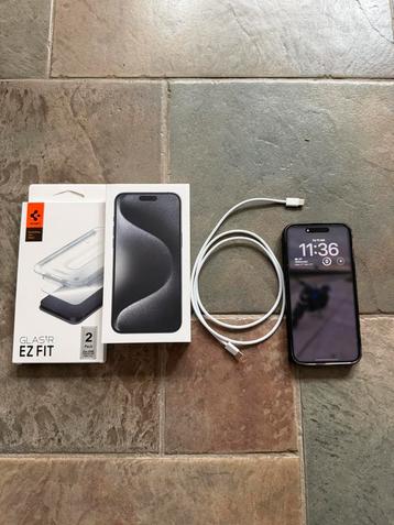 iPhone 15 Pro Max – 256GB – Topstaat! beschikbaar voor biedingen