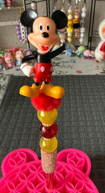 Mickey pen beschikbaar voor biedingen