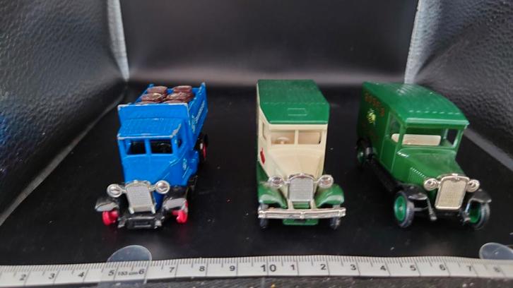 3 x Days Gone Lledo Bavaria, Carlsberg en Rose's Lime Juice, Hobby en Vrije tijd, Modelauto's | 1:43, Zo goed als nieuw, Bus of Vrachtwagen