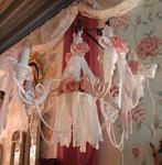 Brocante witte kroon luchter, Huis en Inrichting, Lampen | Hanglampen, Ophalen of Verzenden, Zo goed als nieuw, Minder dan 50 cm