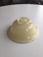 Opaline glas lampenkapje, Rond, Ophalen of Verzenden, Zo goed als nieuw, Crème