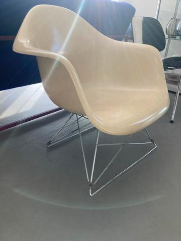 Eames LAR armchair by Herman Miller fiberglass 