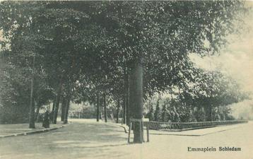 (388-535-021) Schiedam Emmaplein beschikbaar voor biedingen