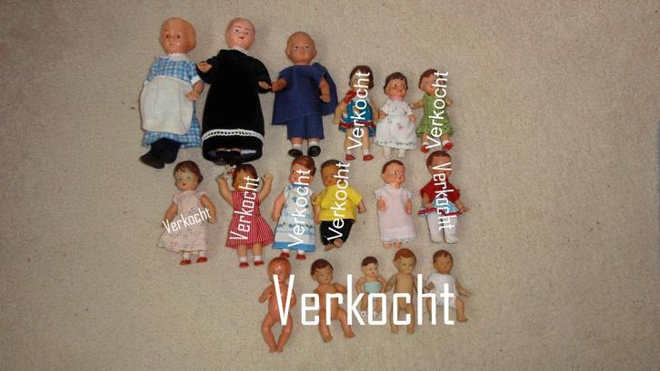 Popjes, kleine popjes, antiek E, Antiek en Kunst, Antiek | Speelgoed, Ophalen of Verzenden