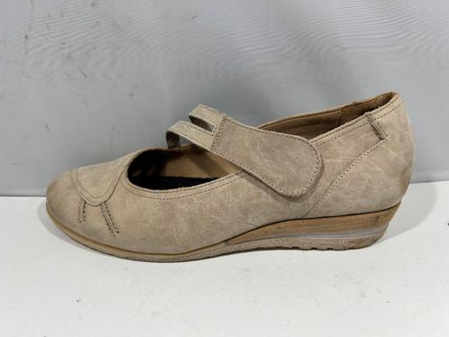 Verhulst, mt 39h (wijd), zacht lichte kleur bruine schoenen, Kleding | Dames, Schoenen, Zo goed als nieuw, Schoenen met lage hakken