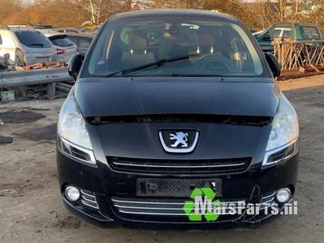Stijl rechts-achter van een Peugeot 5008 (KTV) beschikbaar voor biedingen