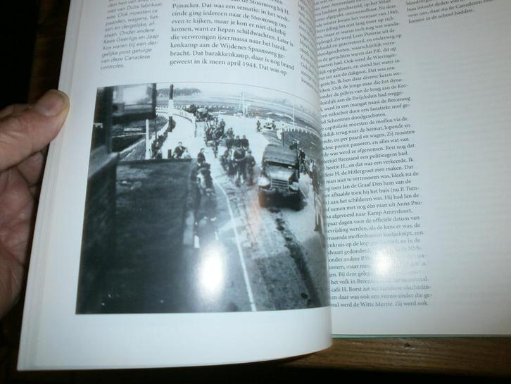 oud-anna palowna met fotos wo2 tranen en vreugdevuren, Boeken, Oorlog en Militair, Nieuw, Overige onderwerpen, Tweede Wereldoorlog