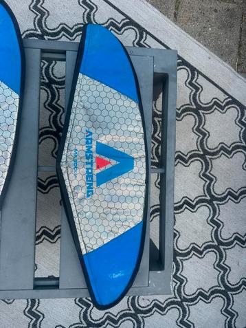 Wingfoil surffoil board FG34 Armstrong // MA800 // fuselage beschikbaar voor biedingen