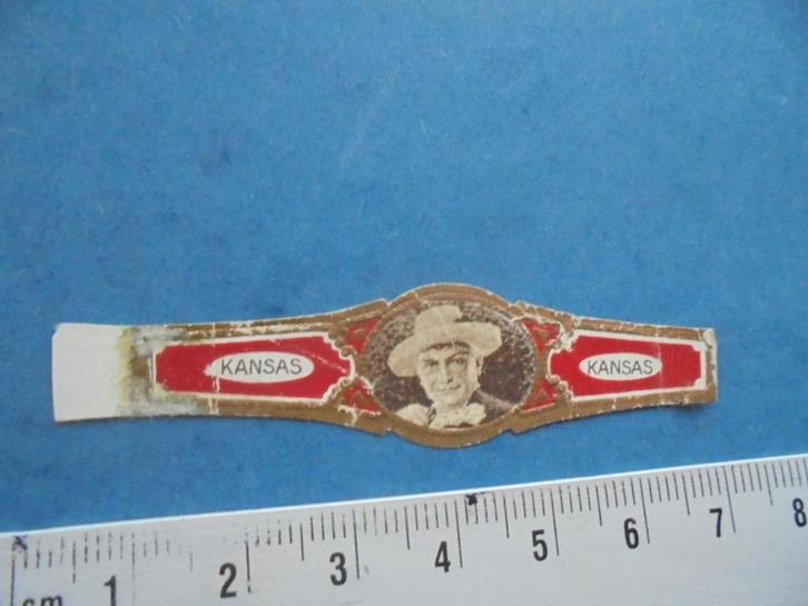 Oude sigarenband KANSAS portret rokende cowboy., Verzamelen, Rookartikelen, Aanstekers en Luciferdoosjes, Gebruikt, Sigarenbandjes