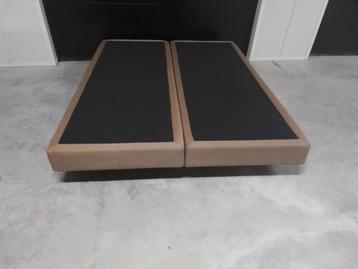 2 pers Boxspring 160 x 200 cm beschikbaar voor biedingen