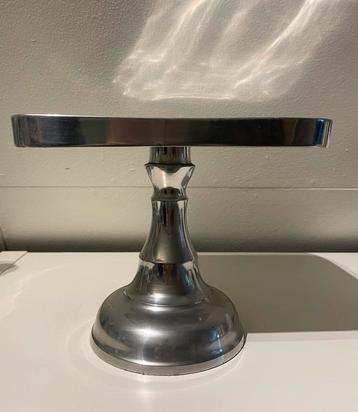 Plateau cakestand dienblad op voet zilverkleurig beschikbaar voor biedingen