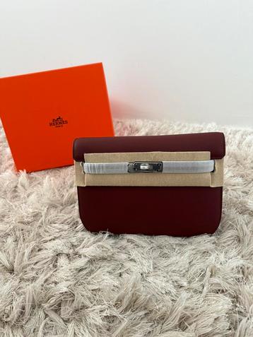Hermes kelly depeches 25 pouch epsom bordeaux rood leer tas beschikbaar voor biedingen