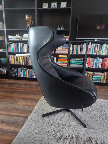 Montel Zwarte Leren Draaifauteuil beschikbaar voor biedingen