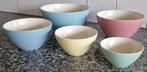 Vintage nestschalen, Ophalen of Verzenden, Overige stijlen, Aardewerk, Schaal of Schalen