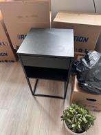 Ikea nachtkastje zwart, Ophalen, Zo goed als nieuw, Minder dan 45 cm, 55 tot 70 cm