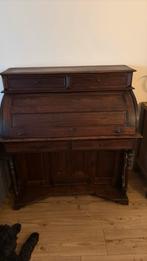Secretaire ziet er nog heel netjes uit, Ophalen, Zo goed als nieuw