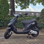 Piaggio zip 4 takt iget (zeer goeie staat), Fietsen en Brommers, Scooters | Piaggio, Ophalen, Zo goed als nieuw, Zip