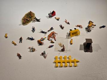 Poppetjes figuurtjes scenery N spoor trein 1:160 beschikbaar voor biedingen