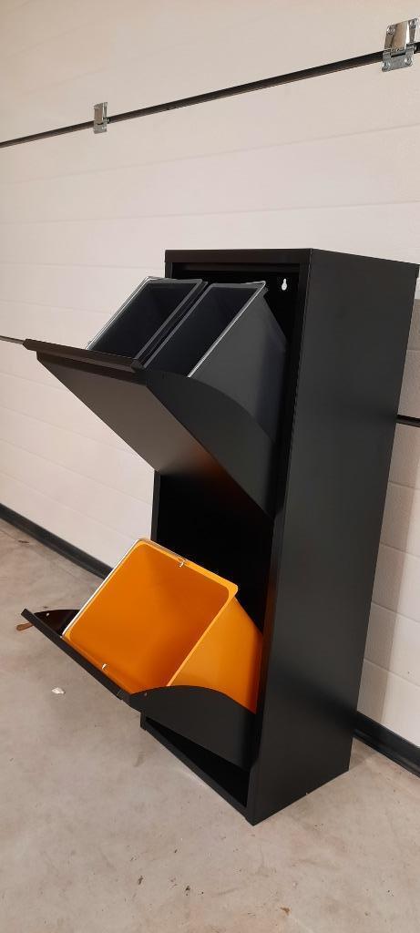 NIEUW Zwarte kleine afvalbak afvalscheiding 3 emmers #192, Huis en Inrichting, Woonaccessoires | Prullenbakken, Nieuw, Metaal