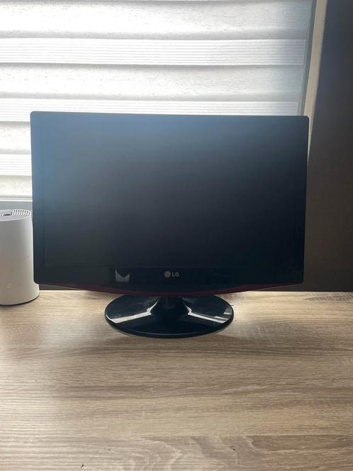 LG 22 inch monitor/TV met HDMI – werkt perfect, goede staat, Computers en Software, Monitoren, Zo goed als nieuw, 60 Hz of minder