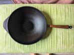 Skeppshult wok 32cm gietijzer, Huis en Inrichting, Keuken | Potten en Pannen, Ophalen, Gietijzer, Zo goed als nieuw, Keramische plaat