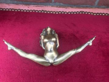 pikante bronzen presse-papier, bondage-dame beschikbaar voor biedingen
