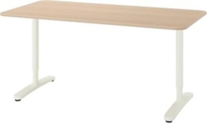 Office desk - BEKANT (IKEA), Huis en Inrichting, Bureaus, Zo goed als nieuw, Stabureau, Elektrisch, In hoogte verstelbaar, Ophalen