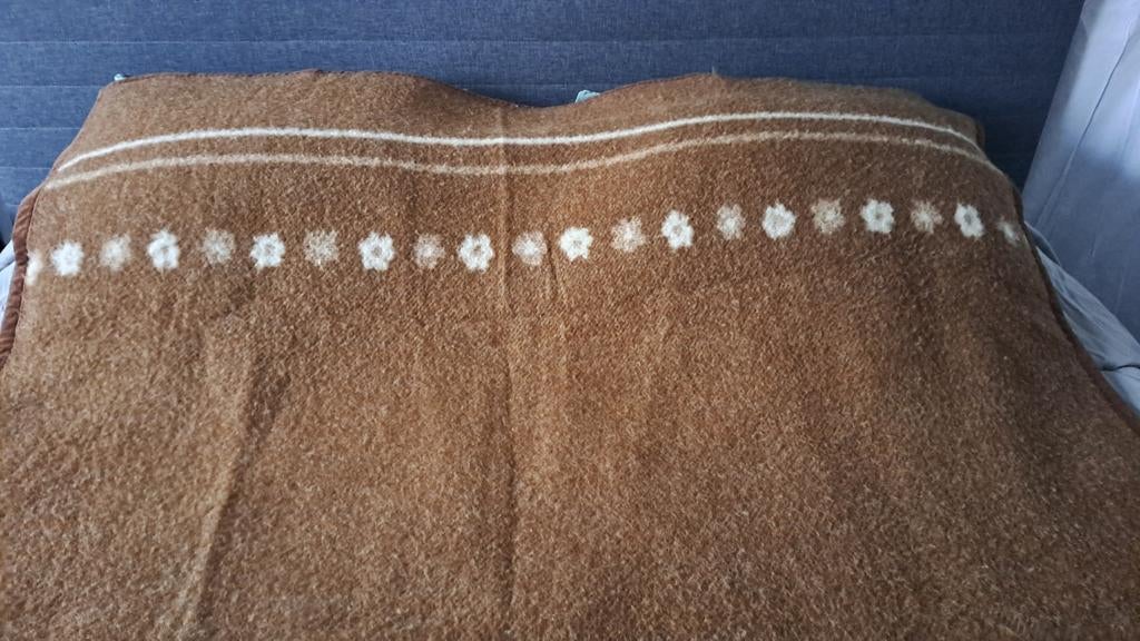 Vintage Aabe deken zuivere scheerwol, Huis en Inrichting, Woonaccessoires | Plaids en Woondekens, Gebruikt, Onbekend, Ophalen of Verzenden