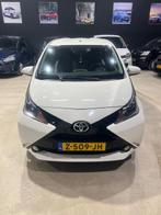 Toyota Aygo 1.0 VVT-i x, Auto's, Te koop, Emergency brake assist, Benzine, 4 stoelen