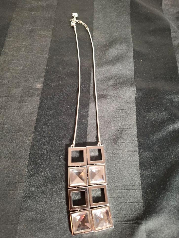 Swarovski ketting., Sieraden, Tassen en Uiterlijk, Kettingen, Zo goed als nieuw, Zilver, Zilver, Met kristal, Verstelbaar, Ophalen of Verzenden