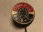 Metalen SPORTCLUB NEC NIJMEGEN Speld (Rood/Groen/Wit/Zwart)., Verzenden, Zo goed als nieuw, Sport, Speldje of Pin