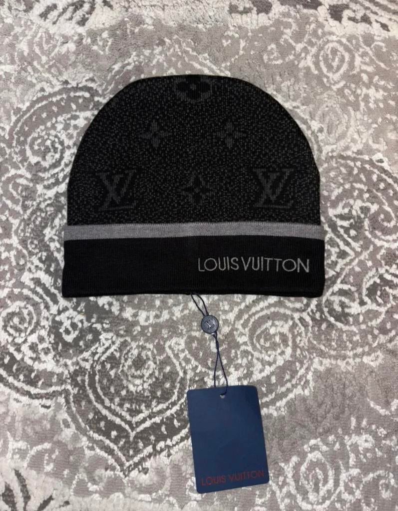 Louis vuitton muts, Ophalen of Verzenden, Zo goed als nieuw, Overige maten, Muts