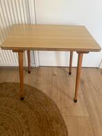 Vintage retro schooltafel kindertafel retro tafel jaren 70, Ophalen, Zo goed als nieuw, Tafel(s)