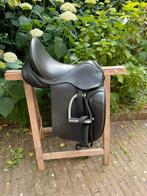 Prachtig Fryso zadel Ambition 17,5 inch W, Dieren en Toebehoren, Paarden en Pony's | Zadels, Ophalen of Verzenden, Zo goed als nieuw