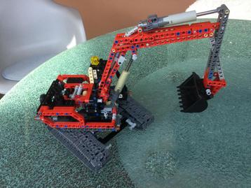Lego set 8294 Excavator, werkend.