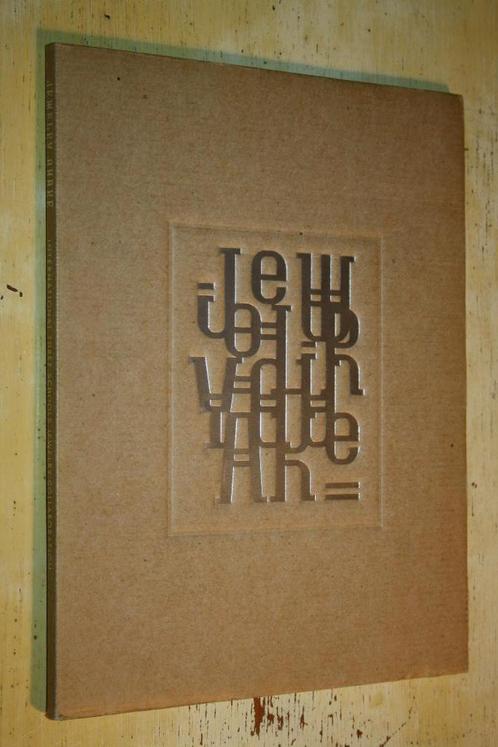 Boek: Jewelryquake Jewelry Gerrit Rietveld Academie design, Antiek en Kunst, Kunst | Designobjecten, Ophalen of Verzenden