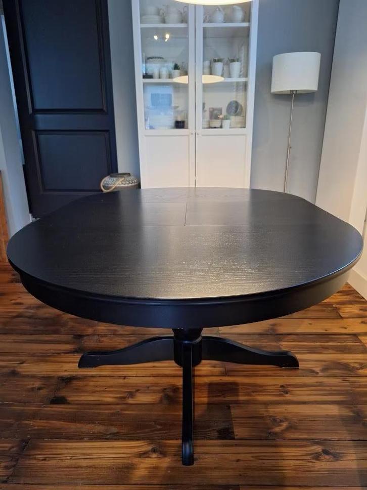 INGATORP Uitschuifbare Tafel IKEA | 110x74/155x74 | 4/6pers., Huis en Inrichting, Complete eetkamers, Zo goed als nieuw, 4 tot 6 stoelen