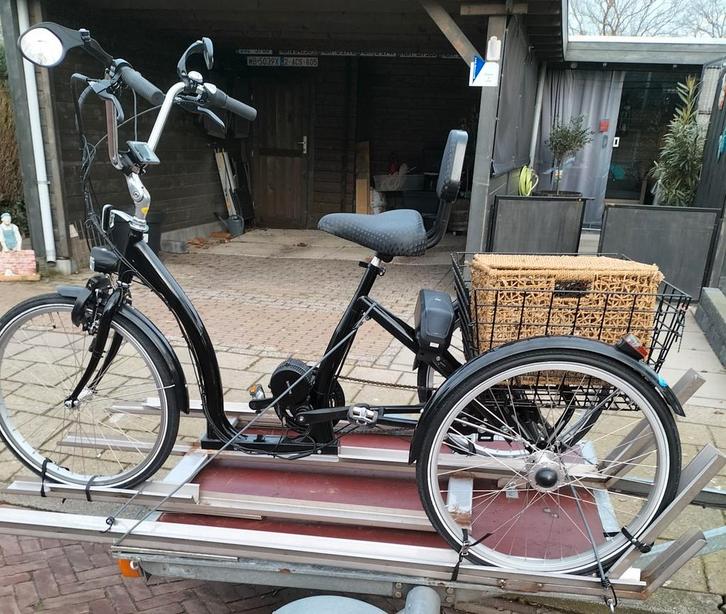 Driewieler fiets, elektrisch, Fietsen en Brommers, Fietsen | Driewielfietsen, Zo goed als nieuw, Ophalen