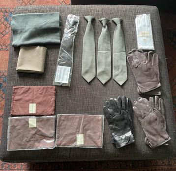 KL Dienst tenue/ Dagelijks tenue / Landmacht Uniform / DT beschikbaar voor biedingen