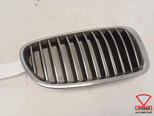 BMW 5 Serie F10 F11 Grille Nieren Rechts 5137261356, Auto-onderdelen, Carrosserie en Plaatwerk, BMW, Gebruikt, Ophalen of Verzenden