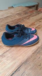 Zaalschoenen nike 36.5, Ophalen, Zo goed als nieuw, Overige typen, Nike