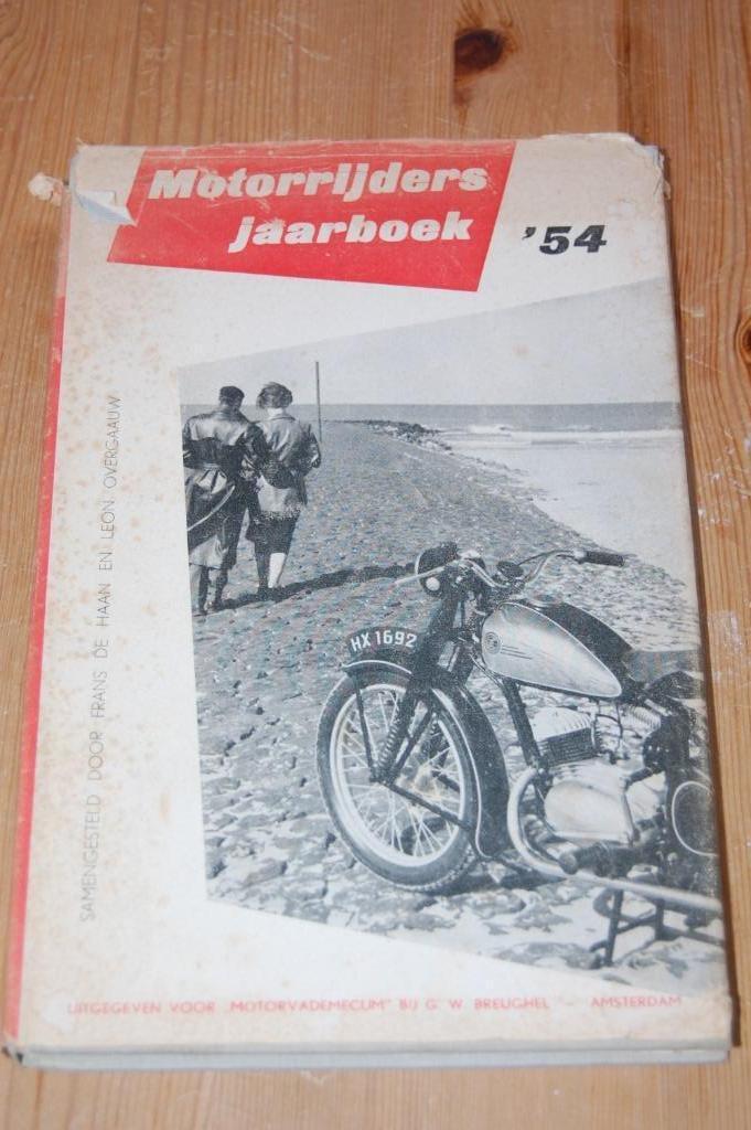 Motorrijders jaarboek 1954. Het eerste jaarboek !!, Motoren, Handleidingen en Instructieboekjes, Overige merken, Verzenden