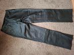 Motor broek. Zwaar leer. Gevoerd. Maat 38. Revenge. €20,=, Motoren, Kleding | Motorkleding, Ophalen of Verzenden, Tweedehands