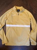 Nike dry fit sweater 128-137, Maat S, Ophalen, Zo goed als nieuw, Shirt