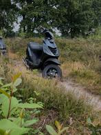 Piaggio zip 70cc snel, Fietsen en Brommers, Scooters | Piaggio, Ophalen of Verzenden, Zo goed als nieuw, Zip