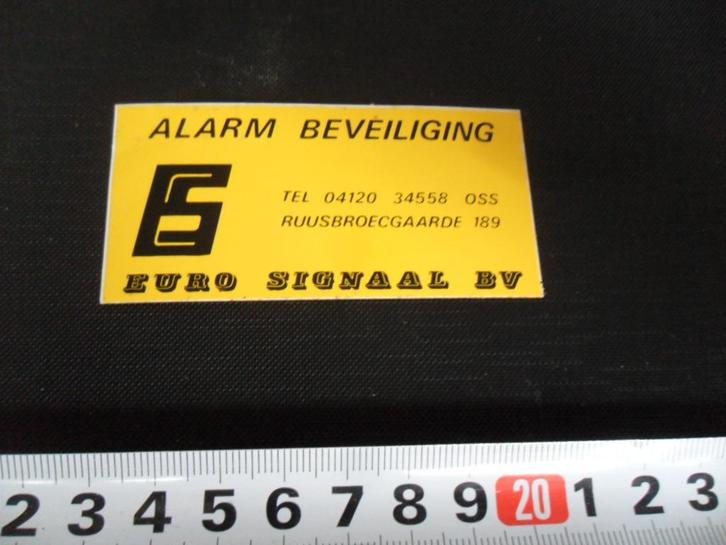 sticker Oss EURO SIGNAAL BV  Alarm Beveiliging, Verzamelen, Stickers, Zo goed als nieuw, Bedrijf of Vereniging, Ophalen