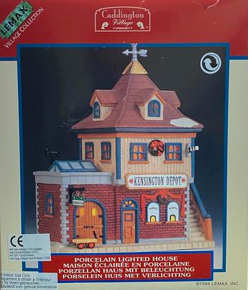 Lemax Kensington Train Depot (95389) beschikbaar voor biedingen