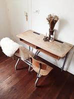 Lessenaar bureau schoolbureau vintage hout ijzer, Huis en Inrichting, Bureaus, Ophalen, Gebruikt