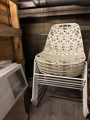 Crassevic eetkamerstoelen 5 stuks NIEUW beschikbaar voor biedingen